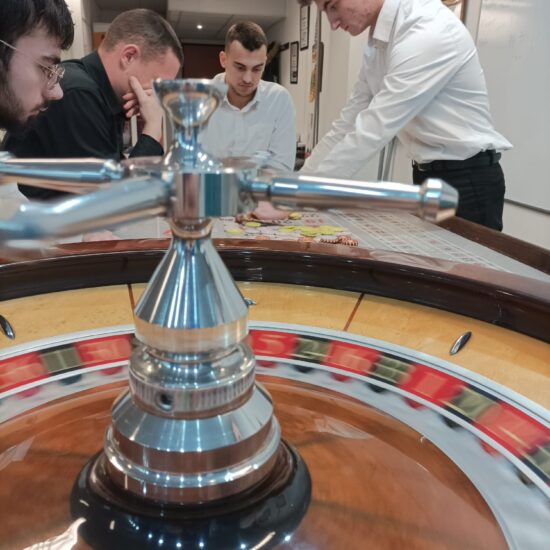 Bordeaux croupier