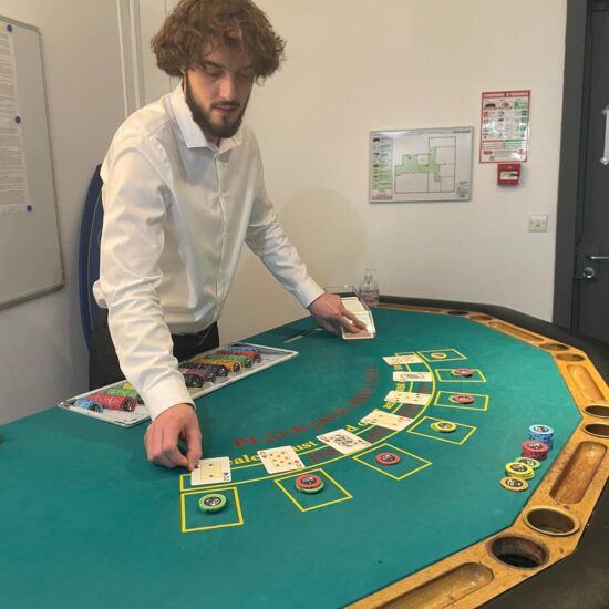 LYON CERUS CASINO ACADEMY