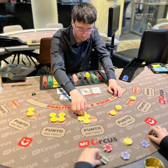 exercice de paiement pour le croupier stagiaire