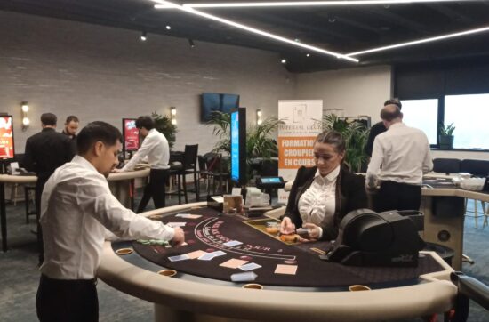 Les stagiaires au Club Impérial à Paris