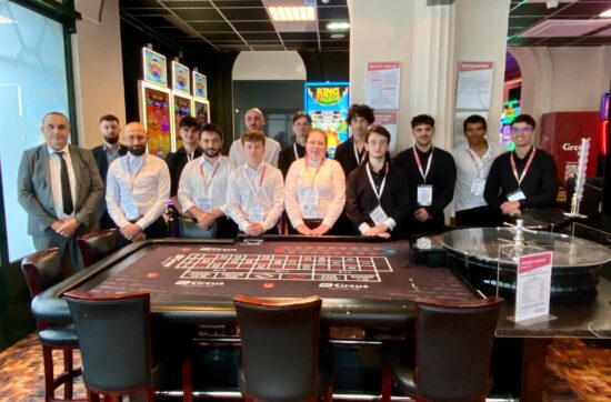 Une nouvelle formation au Casino Circus de Vals-les-Bains.