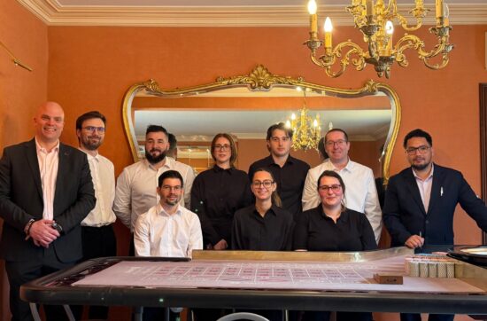 ⏱️ Démarrage de la formation de croupier pour le Casino Impérial de Pompadour!