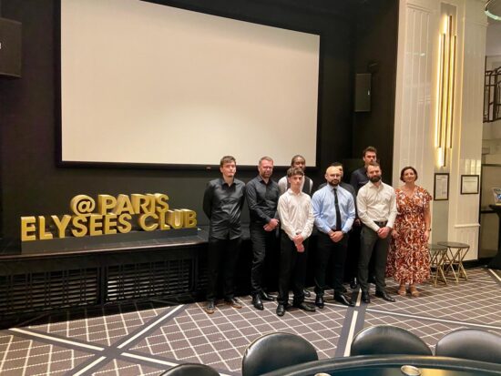 Ensemble des nouveaux stagiaire pour une formation croupier au PARIS eLYSEE cLUB